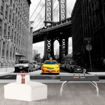 Wall mural taxi in new york and manhattan bridge